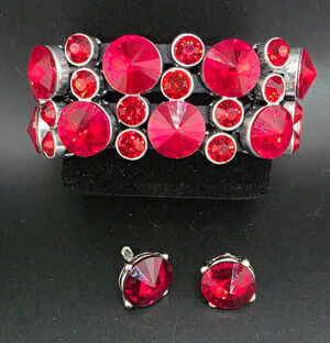 Red Round Crystal Rhinestone Bracelet And Stud Earrings Jewelry Set